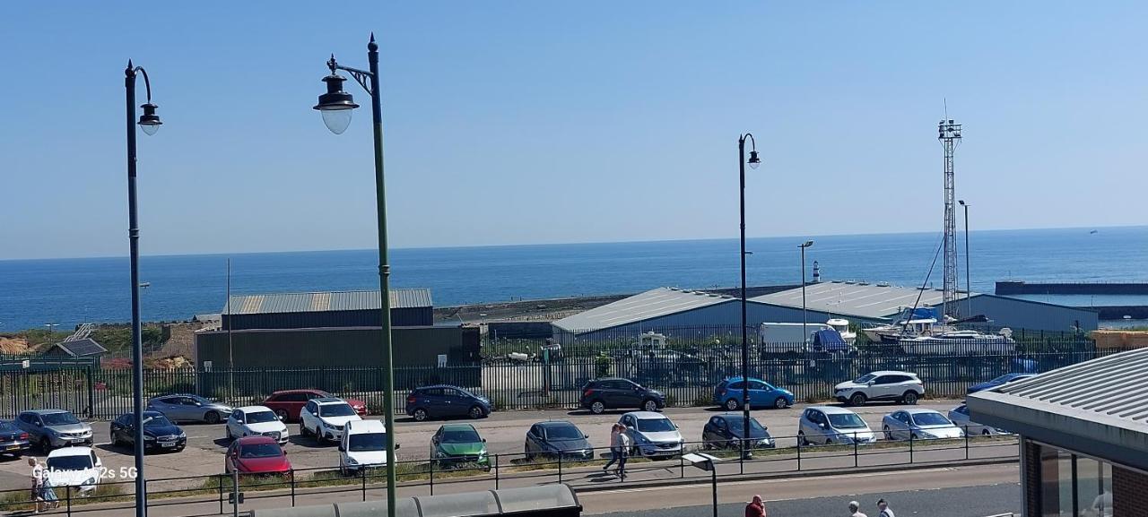 Londonderrys Bar And Accommodation Seaham Buitenkant foto