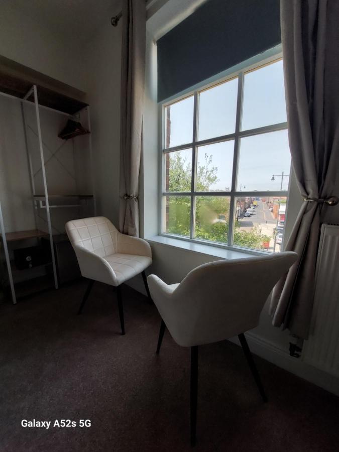 Londonderrys Bar And Accommodation Seaham Buitenkant foto